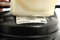 SERVO OJACEVALNIK ZAVOR S PUMPO OEM N. AH22-2B195-AB ORIGINAL REZERVNI
