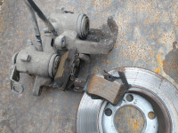 škoda fabia 2012 čeljusti zadaj zadnje klešče diski ploščice malo rabl