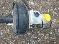 škoda roomster 2009 servo ojačevalec zavor glavni zavorni cilinder