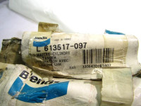 ZAVORNI CILINDER OEM N. 95555655 ORIGINAL REZERVNI DEL CITROEN 2CV (19