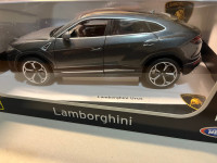 BBURAGO Lamborghini Urus 1:18 original box