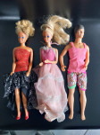 Dve stari Barbie in Ken