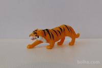 Kinder figurica tiger