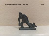 KOVINSKI VOJAK OKTOBRSKA REVOLUCIJA