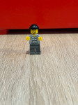 LEGO CITY - JAIL PRISONER JACKET OVER PRISON STRIPES (cty208)