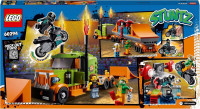 LEGO City Stuntz Tovornjak za kaskaderske predstave številka 60294 - n