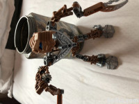 Lego kocke- bionicle 8739, s skatlo in original navodili