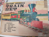 Model vlakca na baterije - komplet za zbiratelje HO