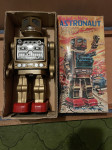 Robot, Horikawa Swivel O Matic Tin Astronaut Vintage 1960's