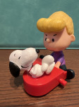 Schroeder Piano & Snoopy McDonalds Figura 2015