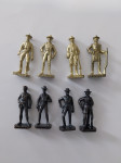 Stara Kinder figurica kovinska - serija vojak kavboj 8 komadov