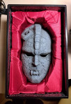 STONE MASK - uradna replika iz JoJo's Bizarre Adventure: Phantom Blood