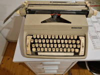 Pisalni stroj Consul 1970