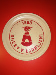 REKLAMNI KERAMIČNI KROŽNIK - KMEČKA OHCET V LJUBLJANI 1980