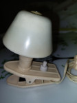 Stara mini namizna lučka z klupico