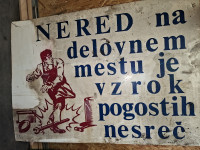 Stare table iz 60-ih več kosov 80 evrov kompletu