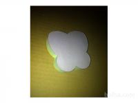 Zbirateljski blokec v obliki metulja z lepljivi listi prodam