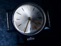 Luch, Zaria 1800 ženska beloruska mehanska ura na navijanje USSR