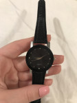 QUARTZ črna ročna ura