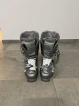 Ženski smučarski čevlji za nogo vel. 40 znamke Tecnica