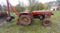 Traktor Zetor 4712