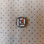 Stara emajlirana značka vzoren voznik