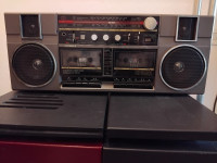 boom box vintage  radio kasetofon Fisher