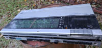 ITT SCHAUB-LORENZ STEREO 5500 HIFI radio kasetofon za dele