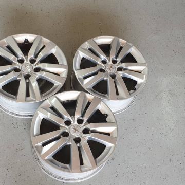 Alu platišča 16col peugeot 308 1kom