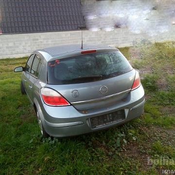 Opel Astra H, letnik 2004, 280000 km, 1.7 karavan limuzina