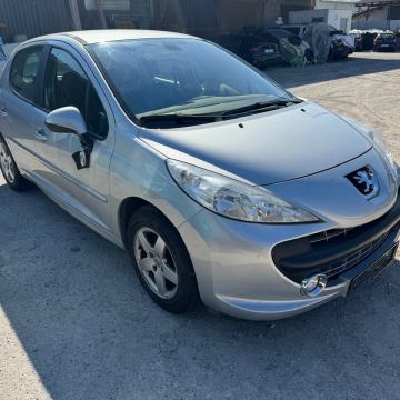 Peugeot 207 1.4 Vti