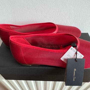 Nove balerinke Massimo Dutti 37