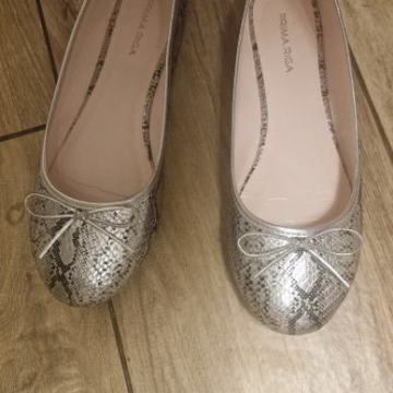 balerinke nove srebrne barve mehke številka 40