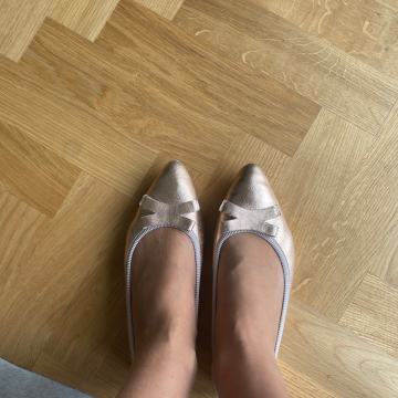 Usnjene balerinke, obute1x, številka 38