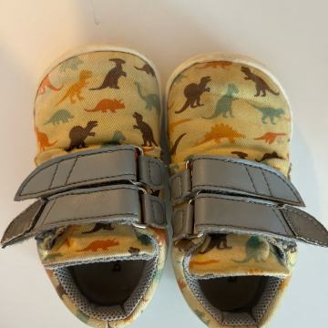 Bosonogi čevlji BEDA št 23