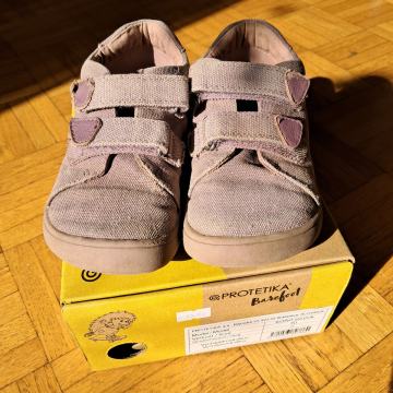 Dekliški gležnarji 30 Protetika