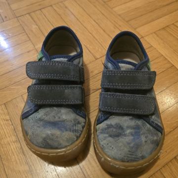 Froddo platneni čevlji 23