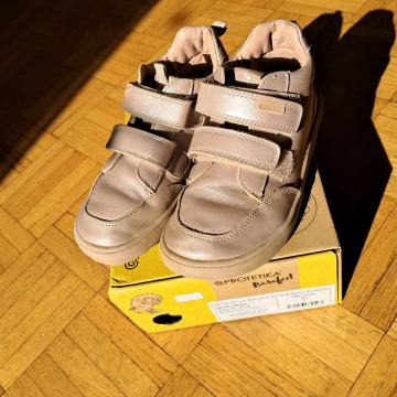 Gležnarji dekliški bosonogi 30 usnje