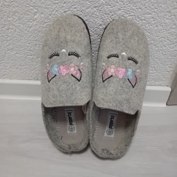 Prodam copate v št. 35