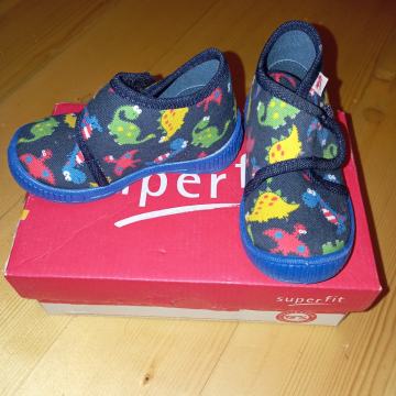 NOVI Superfit copatki št. 20