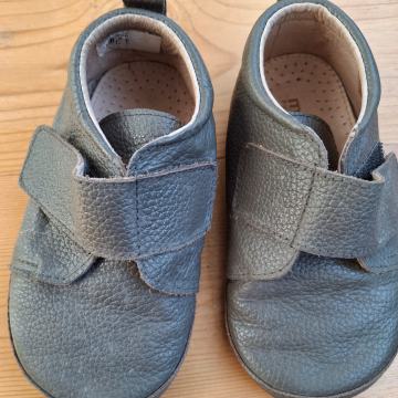 Otroški usnjeni  čevlji - bosonogi