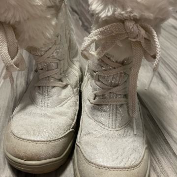 Zimski čevlji st.33