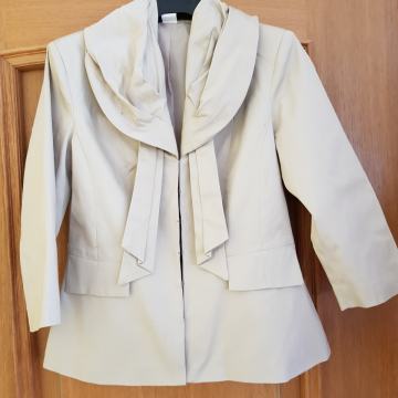 NOV BOMBAŽNI BEŽ BLAZER 38/40