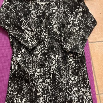 Prodam žensko jakno