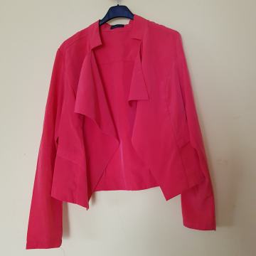 VERO MODA NOV RDEČ BLAZER 38/40