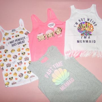 Dekliški topi št. 146-152