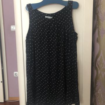 Majica z zvezdicami H&M, vel. 13-14 let