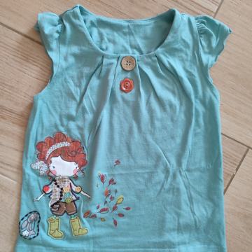 Next tunika 2-3 leta, kasneje kot majcka