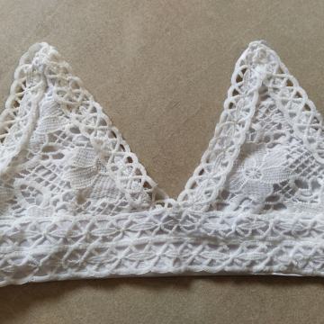 Elegantni TOPEK, TOP majica BRALETE nedrček bela čipka, vel. M - NOVO