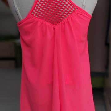 št. 36 / 38 neon roza majica (Italija) KOT NOVA